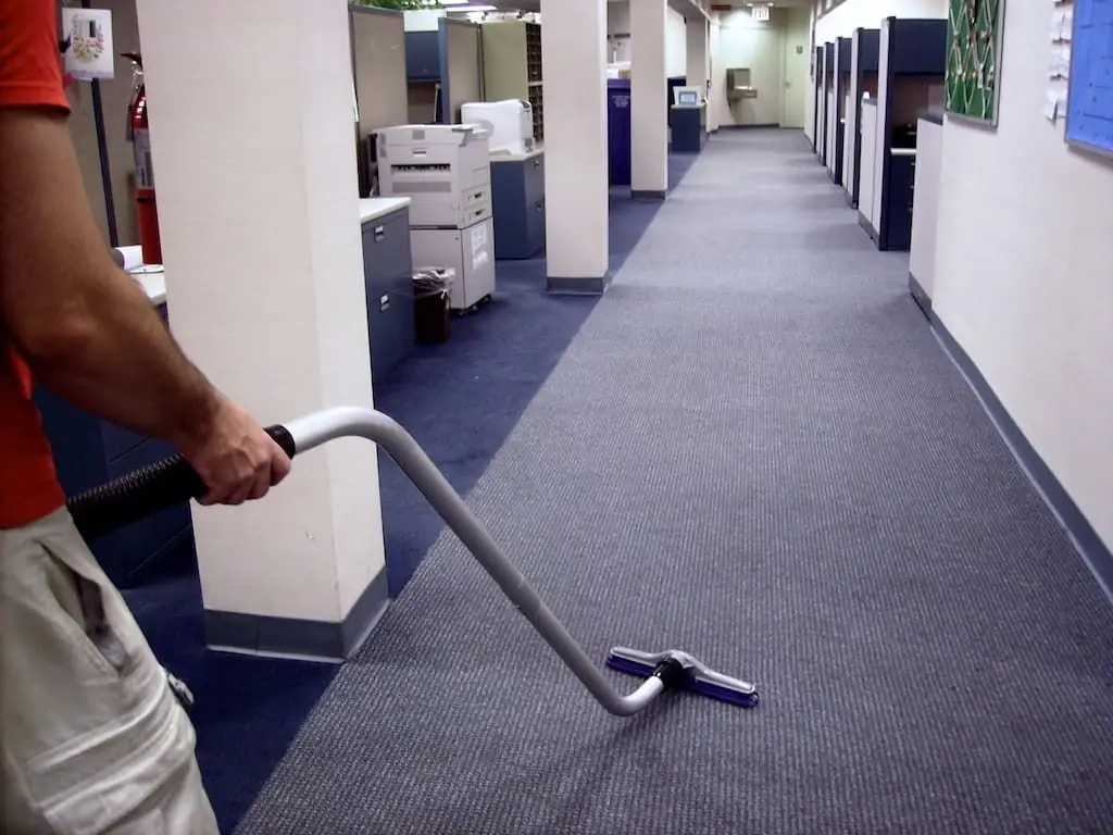 Commercial carpet cleaning